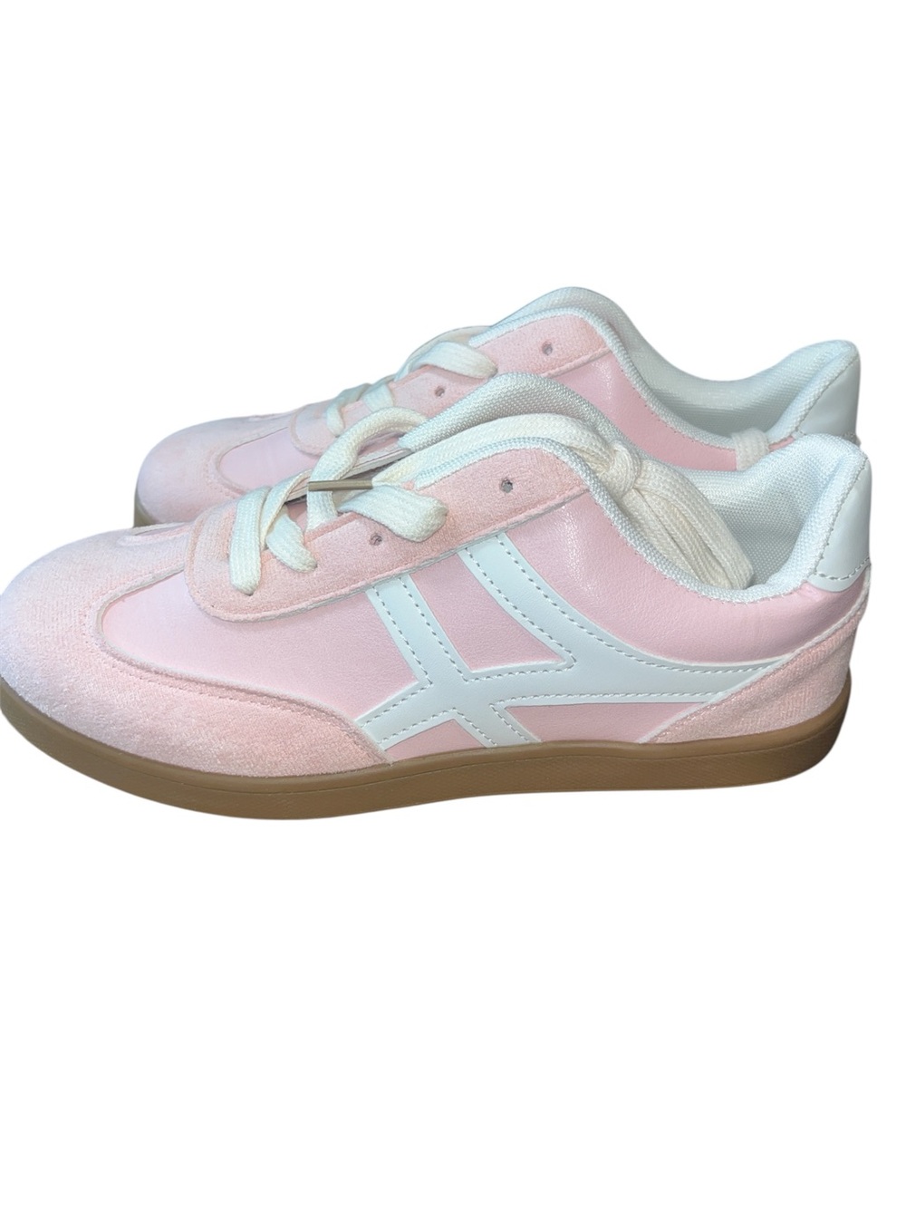 SHEIN Pink and White Casual Low-Top Sneakers